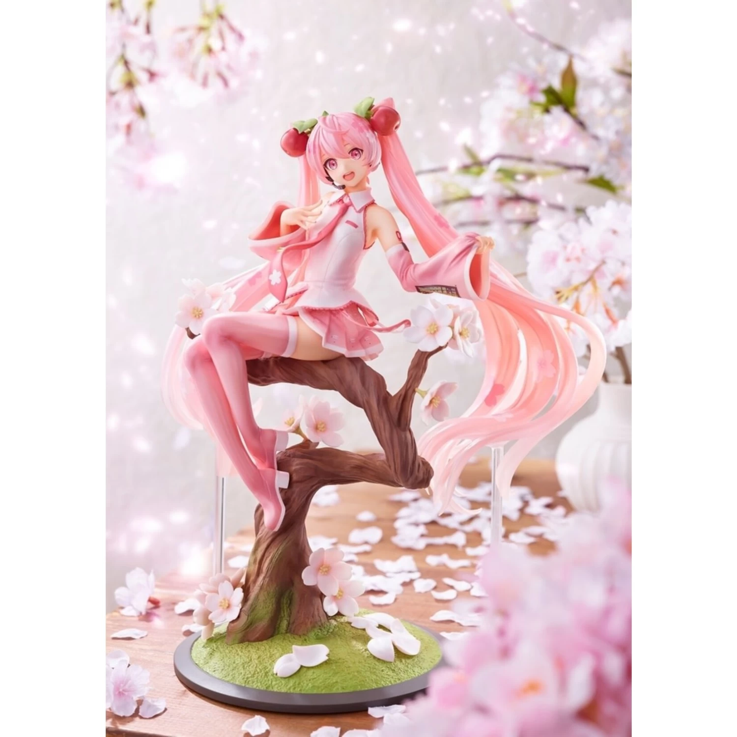 Spiritale By TAITO Sakura Miku ~ Sakura Fairy Ver. ~ 1/7 Scale Figure